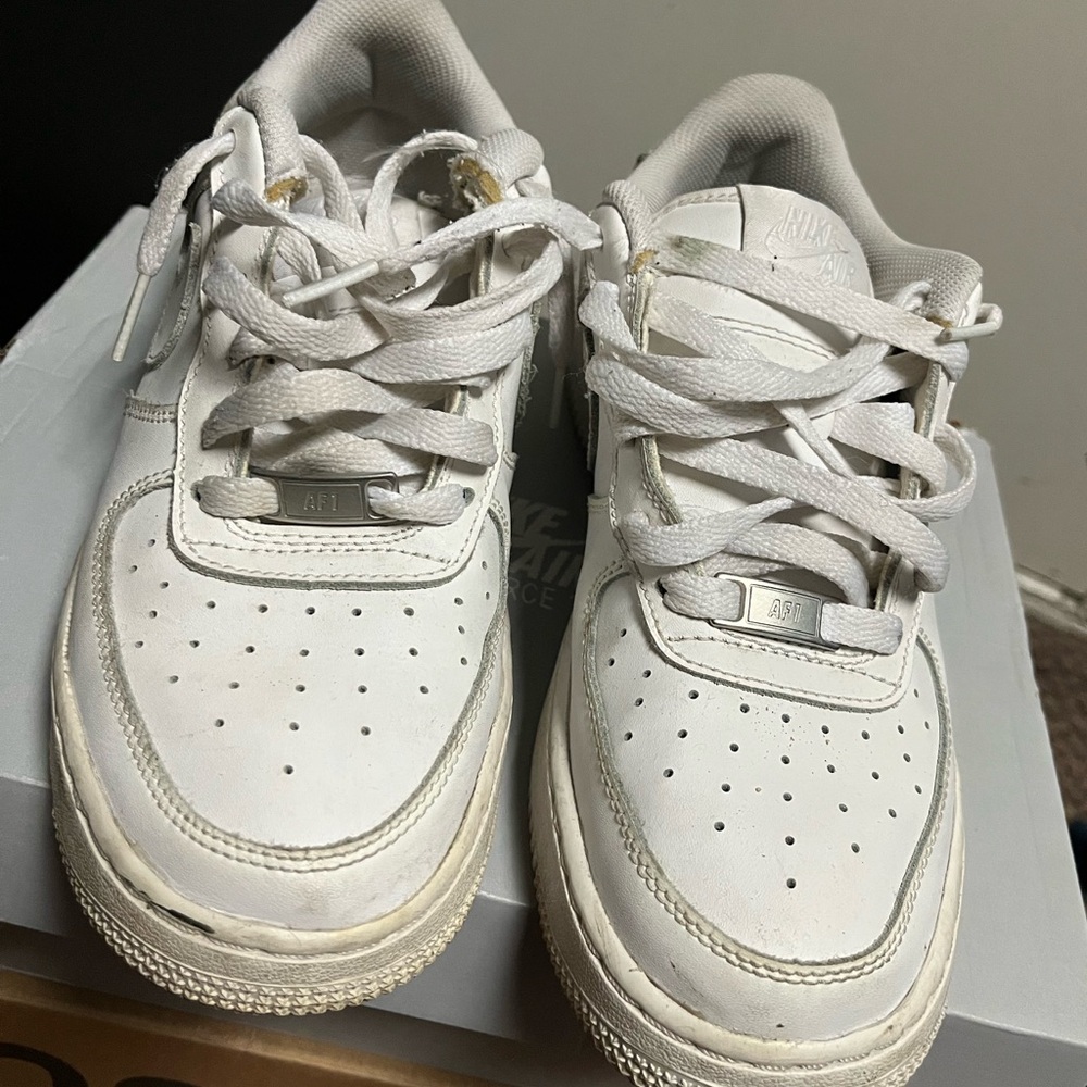 Nike Air Force 1 Sneaker Size 6y